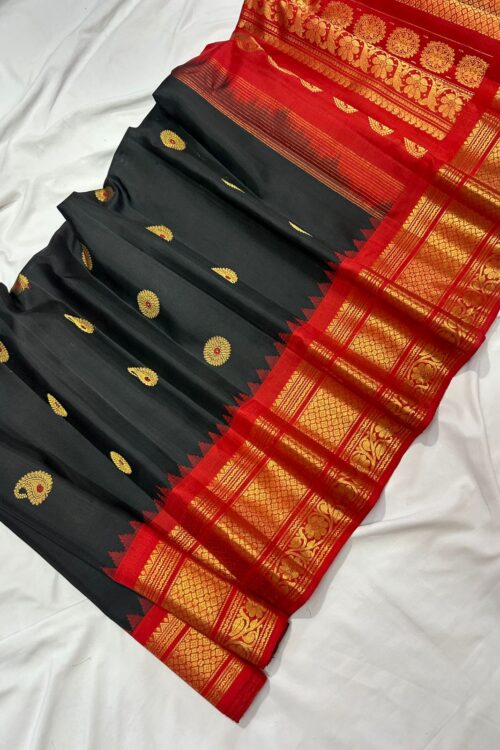 Jakat Border kuttu Exclusive pure Silk
